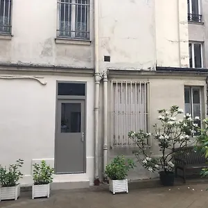  Apartment Studio - Central